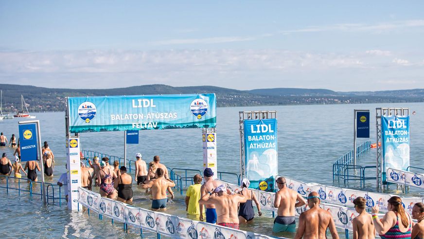 Lidl Balaton-átúszás