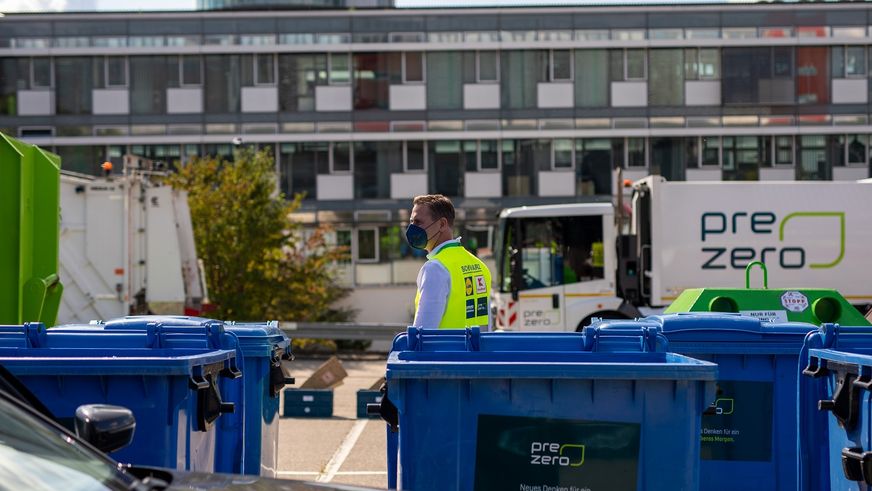 REset Plastic Aufräumaktion – Mitarbeiter der Schwarz Gruppe engagieren sich für Umweltschutz