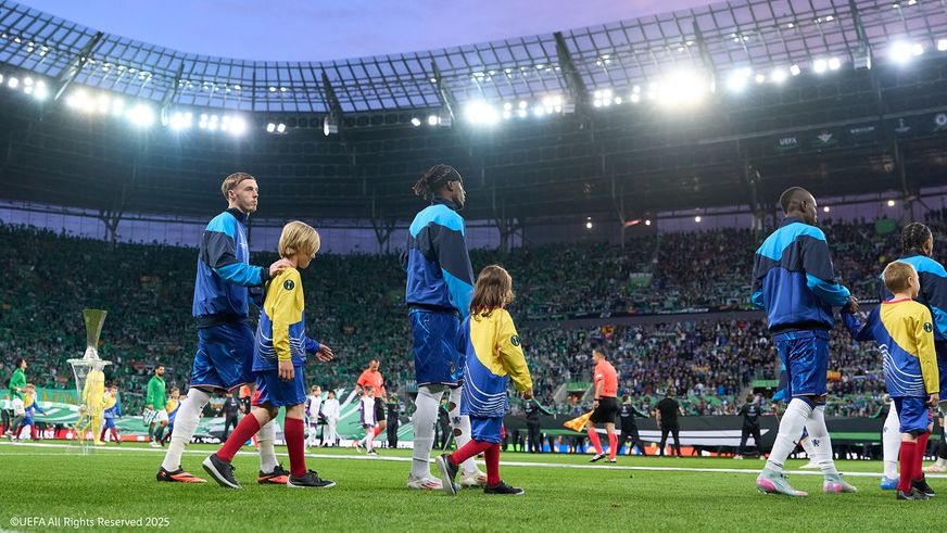 Lidl setzt die Partnerschaft mit der UEFA Europa League und der UEFA Conference League nach hervorragendem Fan-Engagement fort