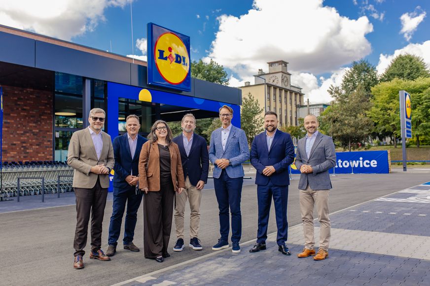 Zarząd Lidl Polska przed 1000 sklepem