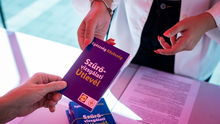 Ingyenes szűrésekkel segítette a lakosságot a Lidl és a Magyar Vöröskereszt