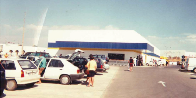 Primeira Loja em Portugal