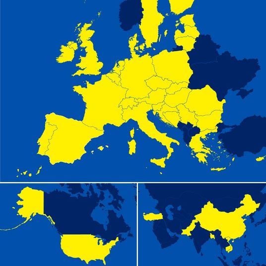 Lidl locations marked in yellow on a blue-designed world map, highlighting the company’s global presence.