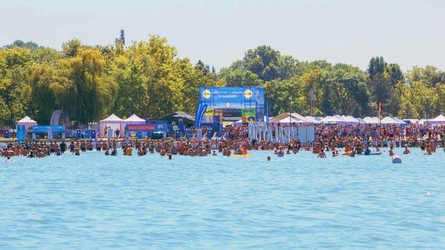 Lidl Balaton-átúszás